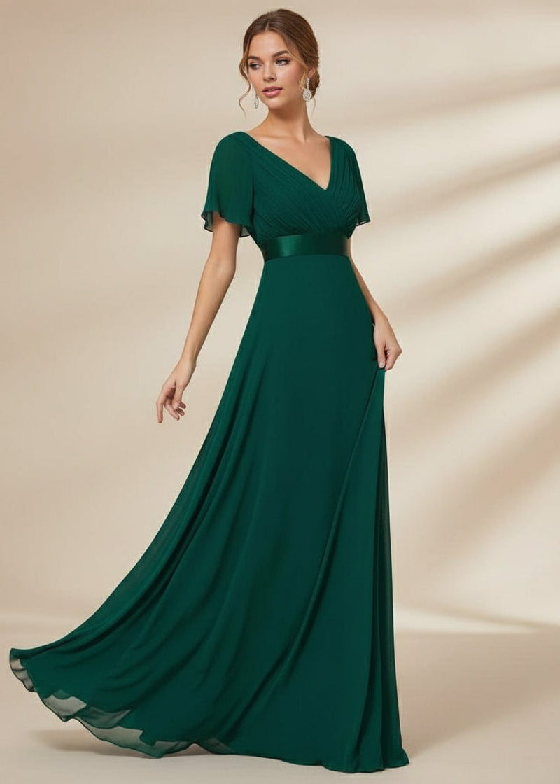 Plus Size Emerald Green Bridesmaid or Evening Dress Plus Size Emerald Green Bridesmaid or Evening Dress