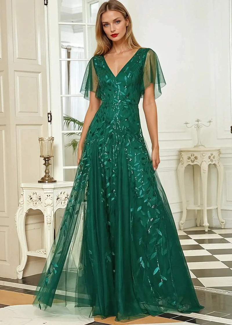 Sally Evening Ball Dress with Sleeve in Emerald Size 26 Sally Evening Ball Dress with Sleeve in Emerald Size 26