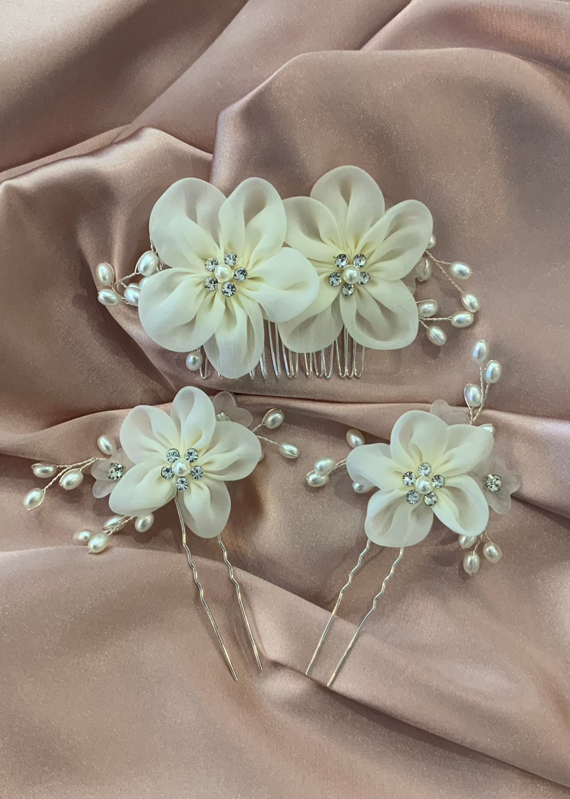 Ivory Pearl Silk Flower Hair Comb and Pins Express NZ Wide