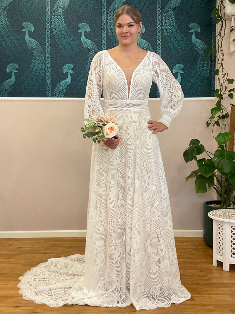 Boho Sleeved Lace Wedding Dress in Ivory/Nude Bay Bridal