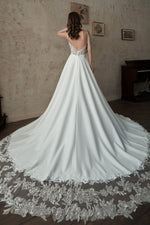 Gibony Ivory low back A line crepe wedding gown s12 - 14 Express NZ Wide - Bay Bridal and Ball Gowns