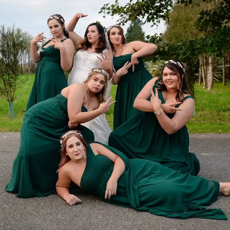 bridesmaid dresses tauranga Plus Size Sleeveless V-Neck A-Line Floor Length Bridesmaid Dress with  Appliques