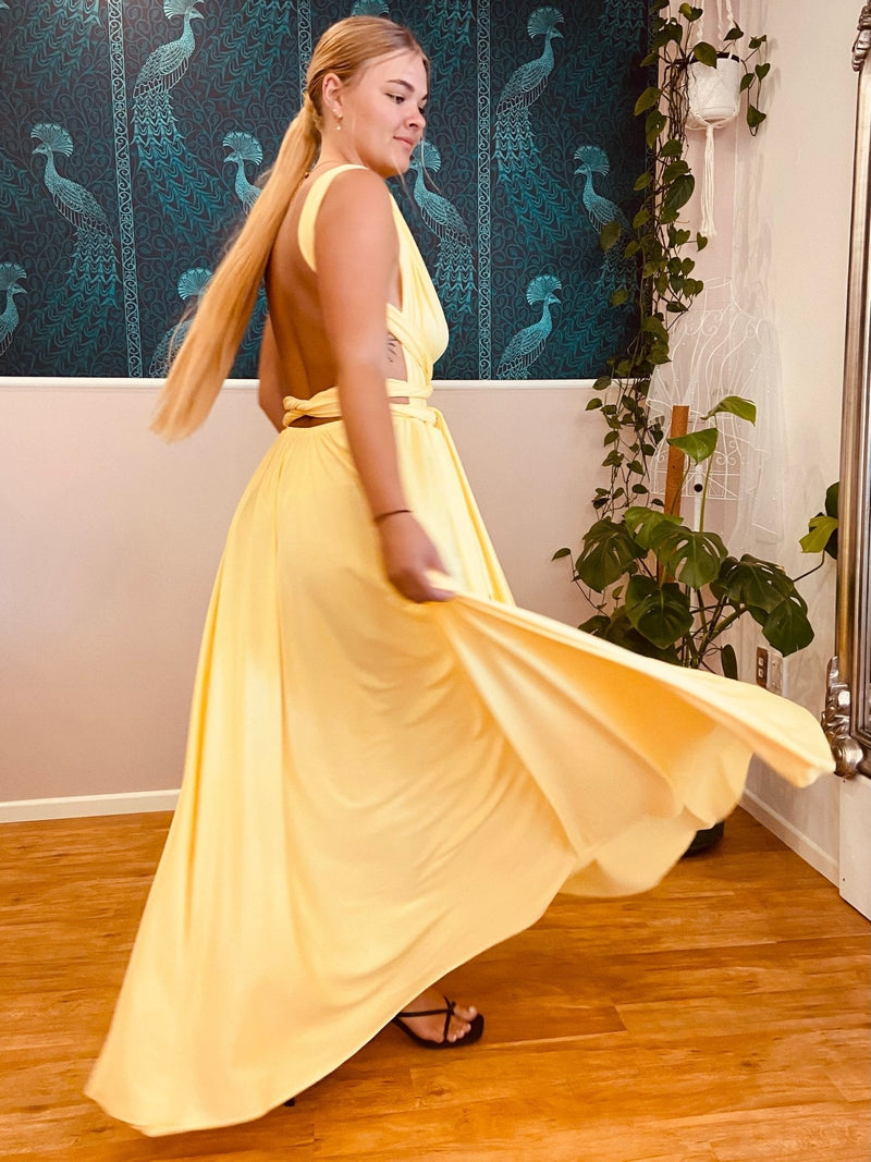 pastel yellow infinity dress Pastel Yellow Infinity Dress Styling for Weddings
