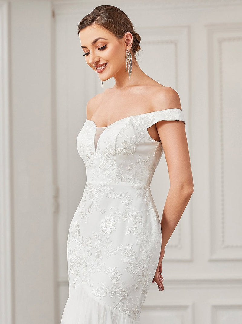Daria trumpet wedding dress with embroidery in ivory s8 Express NZ wide - Bay Bridal and Ball Gowns